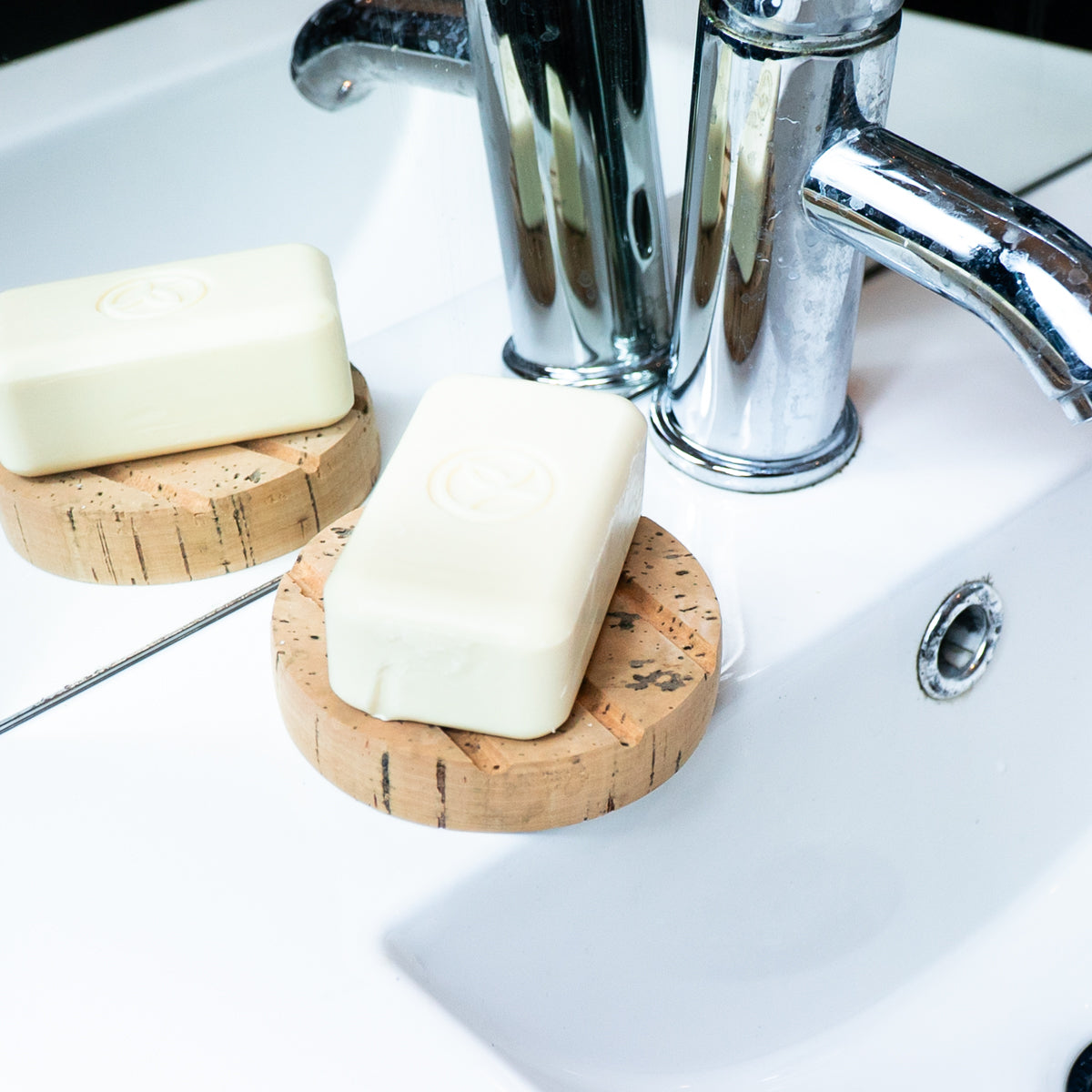 Round Soap Dish Handmade with Natural Cork HA-10